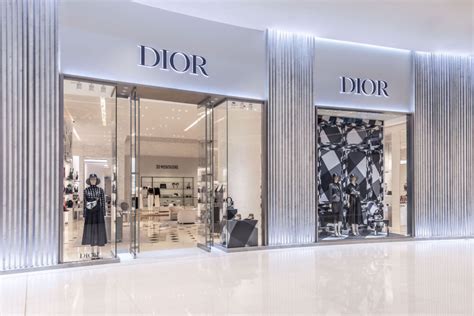 dior hong kong fashion show